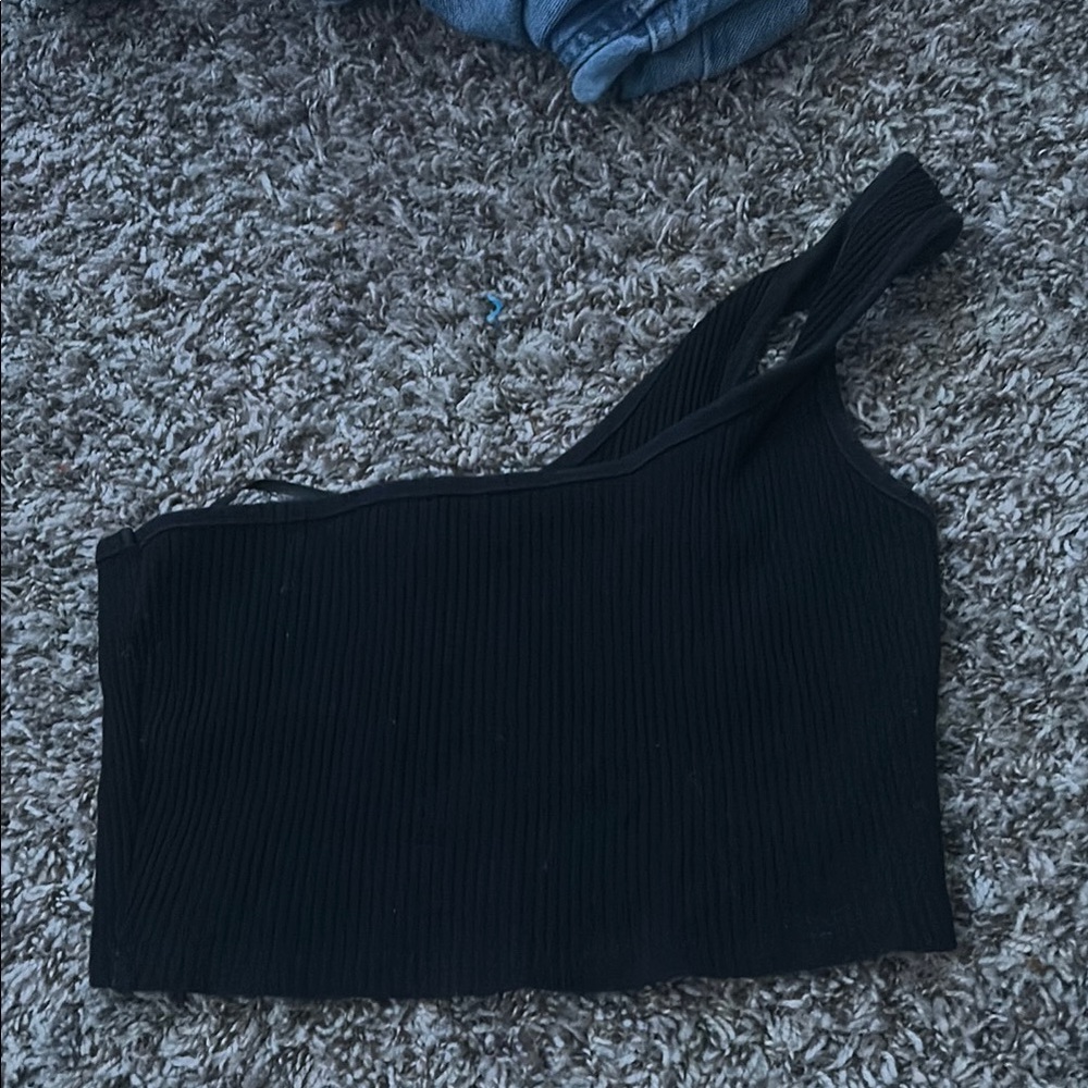 SHEIN Black Asymmetrical Sleeveless Tank Top
